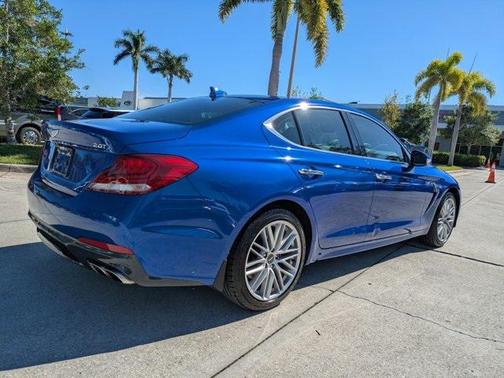 2020 Genesis G70 2.0T RWD