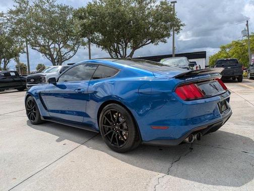 2018 Ford Shelby GT350 Base