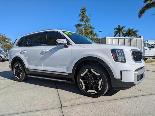 2023 Kia Telluride EX