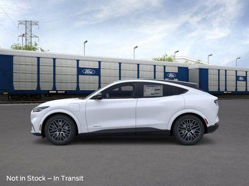 Star White Metallic Tri-Coat 2026 Ford Mustang Mach-E Premium