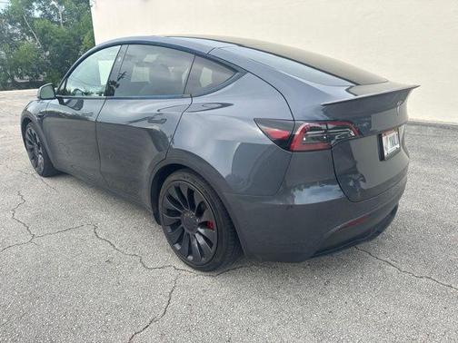 Gray 2023 Tesla Model Y Performance Dual Motor All-Wheel Drive