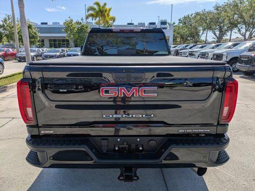 Onyx Black 2023 GMC Sierra 2500 Denali