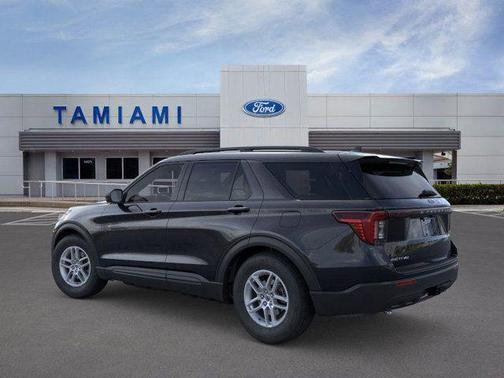 AGATE BLACK METALLIC 2026 Ford Explorer Active (200A)