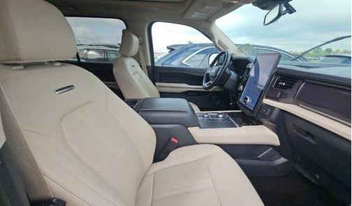 2022 Ford Expedition Platinum