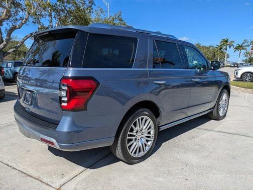 2022 Ford Expedition Platinum