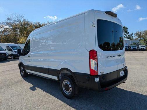 OXFORD WHITE 2026 Ford Transit-250 Base