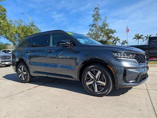 2021 Kia Sorento S