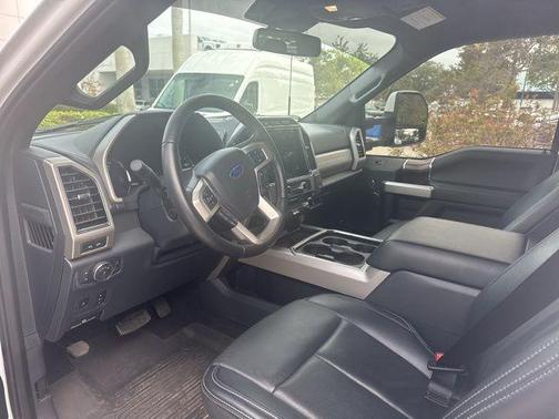 2022 Ford F-450 Lariat