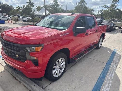 2022 Chevrolet Silverado 1500 Custom