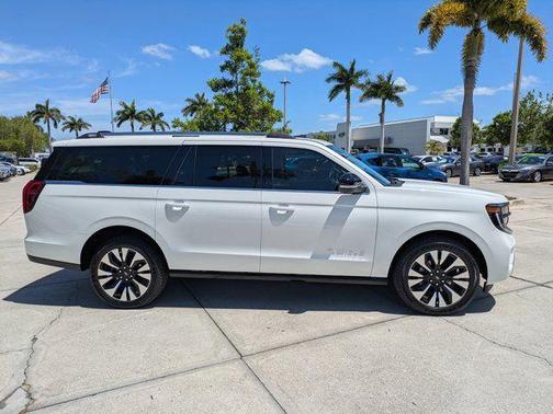 STAR WHITE MET TRI-COAT 2025 Ford Expedition Max Platinum