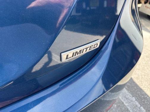 2015 Hyundai ELANTRA Limited