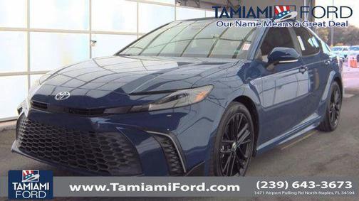 2025 Toyota Camry SE