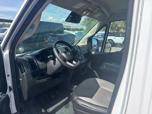 Bright White Clearcoat 2024 RAM ProMaster 2500 Tradesman