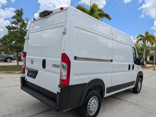 Bright White Clearcoat 2024 RAM ProMaster 2500 Tradesman