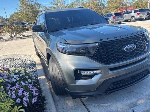2020 Ford Explorer ST