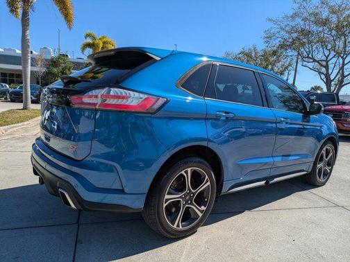 2021 Ford Edge ST