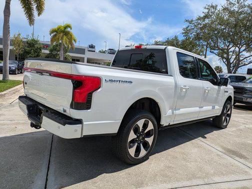 2023 Ford F-150 Lightning Platinum