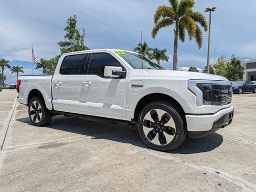 2023 Ford F-150 Lightning Platinum