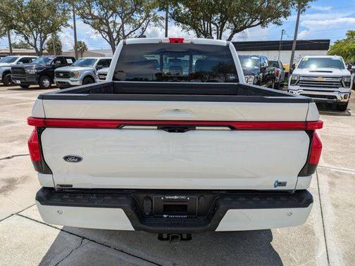 2023 Ford F-150 Lightning Platinum