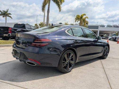 2023 Genesis G70 3.3T RWD