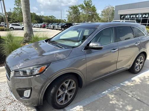 2017 Kia Sorento SX