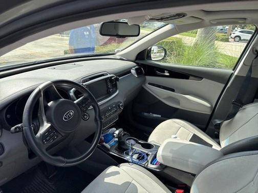 2017 Kia Sorento SX