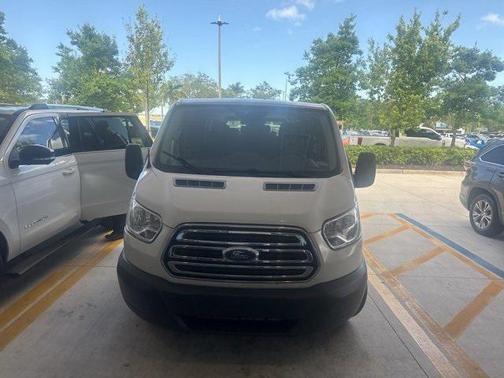 2017 Ford Transit-350 XL