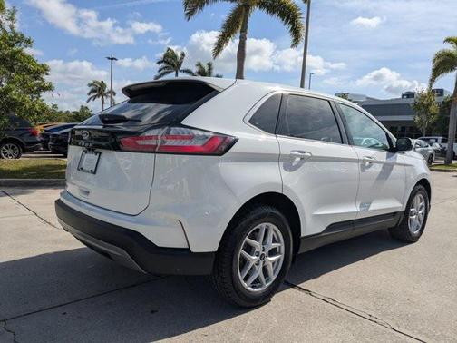 2021 Ford Edge SEL