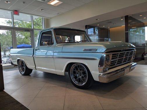 1969 Ford F100 Base