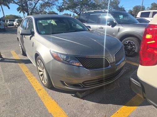 2015 Lincoln MKS Base