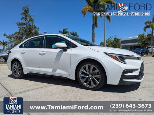 Ice Cap 2024 Toyota Corolla SE