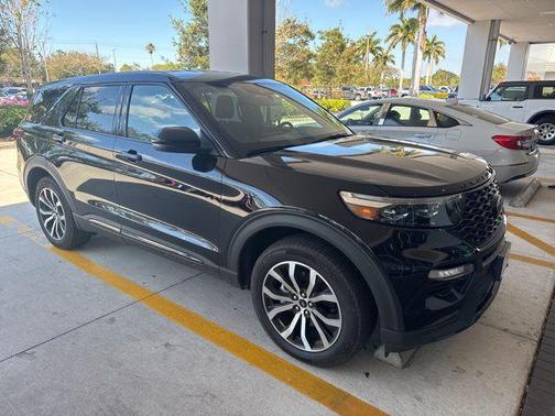 2021 Ford Explorer ST