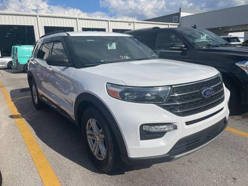 OXFORD WHITE 2020 Ford Explorer XLT