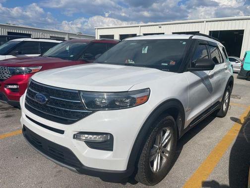 OXFORD WHITE 2020 Ford Explorer XLT