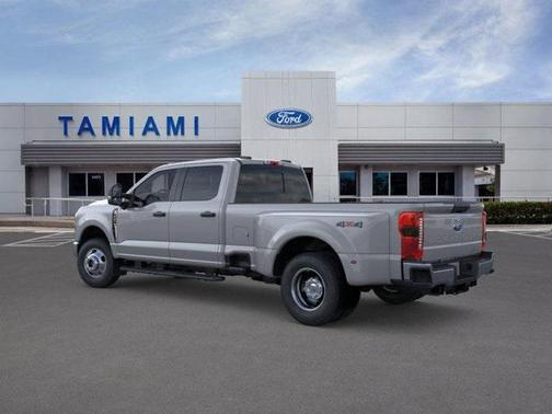 2025 Ford F-350 XLT