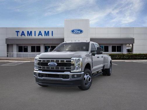 2025 Ford F-350 XLT