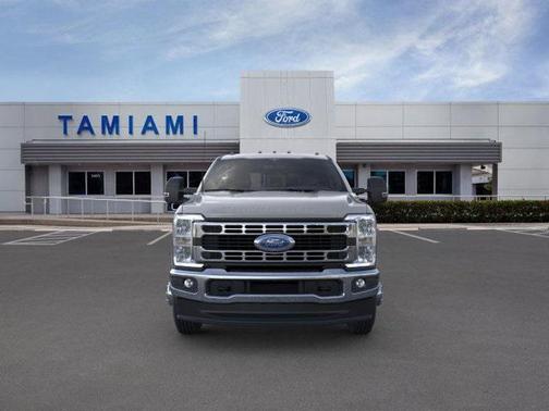 2025 Ford F-350 XLT