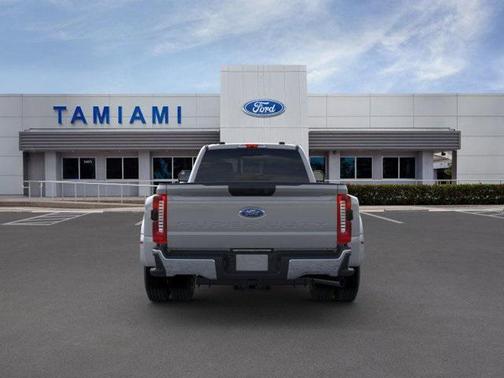 2025 Ford F-350 XLT