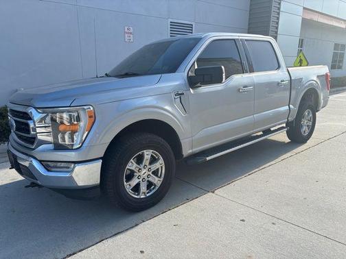 ICONIC SILVER 2021 Ford F-150 XLT