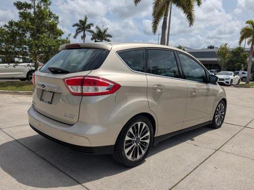 2018 Ford C-Max Hybrid Titanium