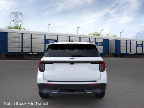STAR WHITE MET TRI-COAT 2026 Ford Explorer Active