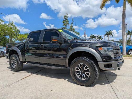 TUXEDO BLACK METALLIC 2014 Ford F-150 SVT Raptor