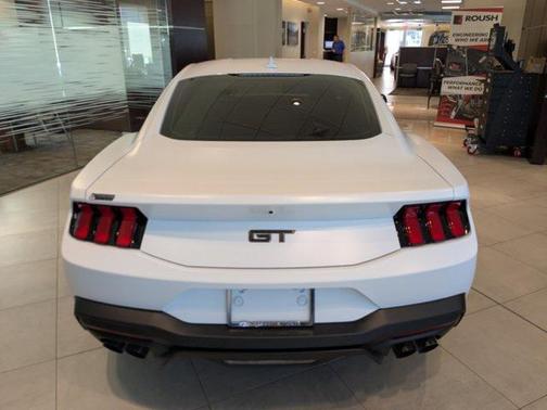 2025 Ford Mustang GT