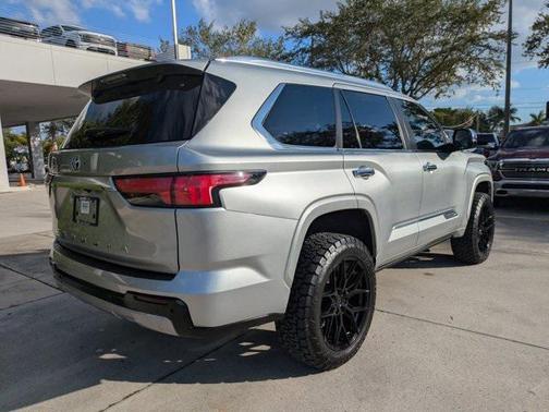 2024 Toyota Sequoia Capstone