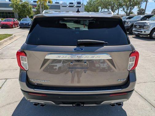 STONE GRAY METALLIC 2021 Ford Explorer Platinum
