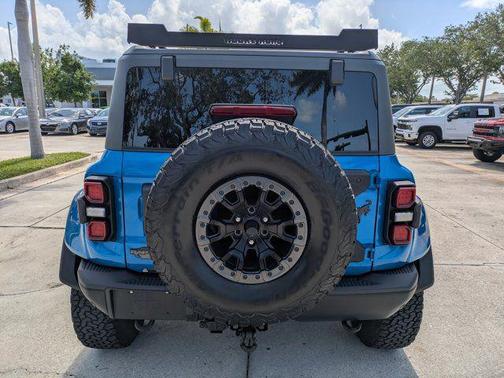 VELOCITY BLUE METALLIC 2024 Ford Bronco Raptor