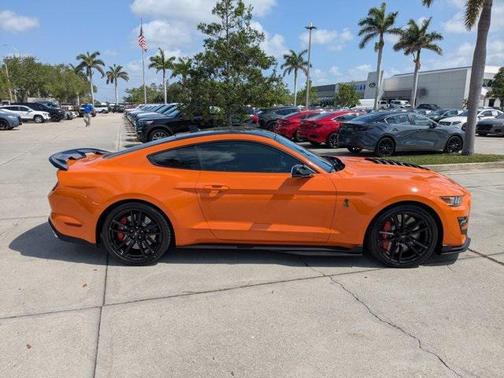 2020 Ford Shelby GT500 Base
