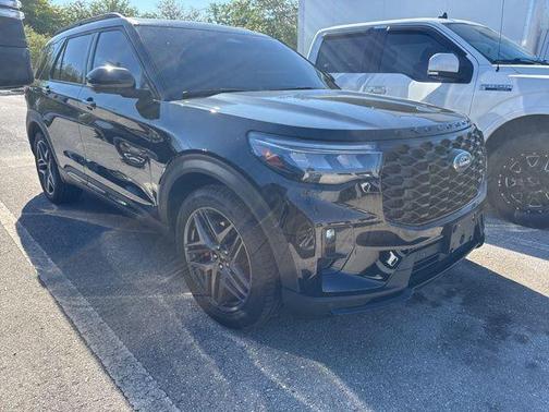 AGATE BLACK METALLIC 2025 Ford Explorer ST