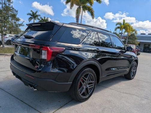 AGATE BLACK METALLIC 2025 Ford Explorer ST