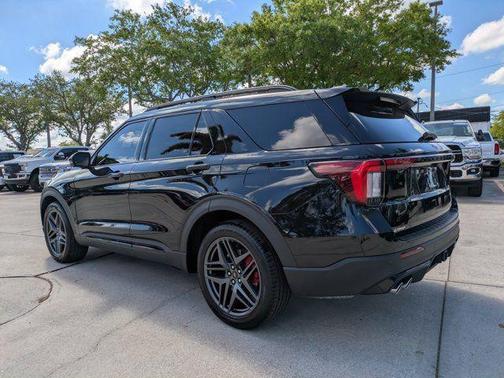 AGATE BLACK METALLIC 2025 Ford Explorer ST